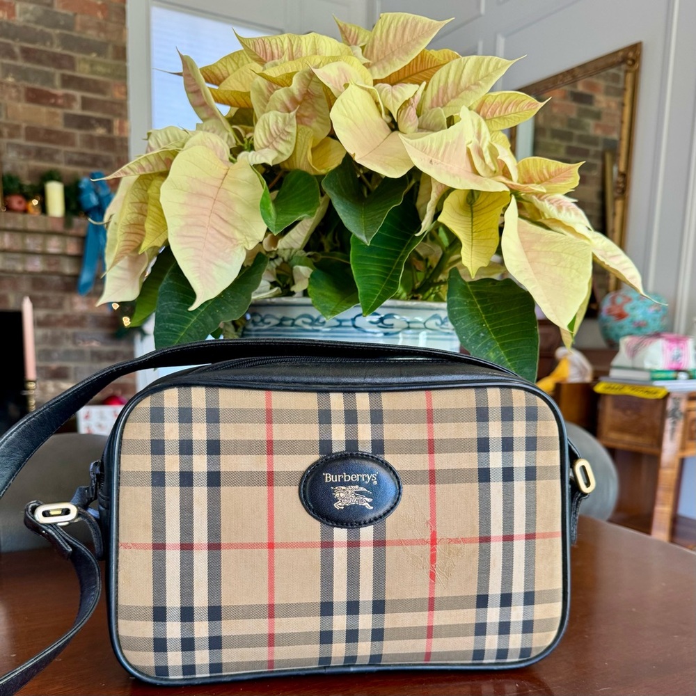 Vintage BURBERRYS Nova Check Shoulder Bag